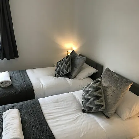 The Dalbury And Palmer With Free Parking 2*
